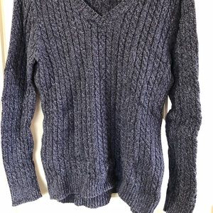 Croft & Barrow Blue V Neck Sweater Size M